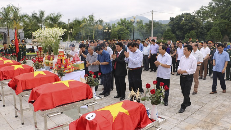 Tsaz yênhx nta suôz luk Hmôngz hnuz xiêz 09.8.2018