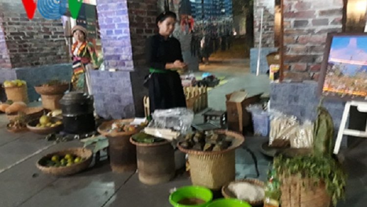 Khai mạc Không gian văn hóa, du lịch và sản phẩm đặc trưng các dân tộc Hà Giang tại Hà Nội