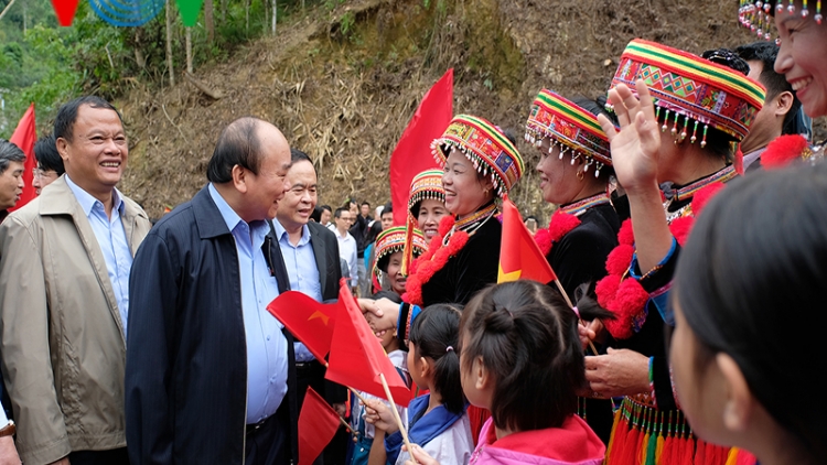 Thủ tướng  Nguyễn Xuân Phúc dự Ngày hội Đại đoàn kết toàn dân tộc tại Bắc Cạn