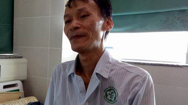 Thầy giáo Hà Văn Đồng bị bệnh phổi dày vò