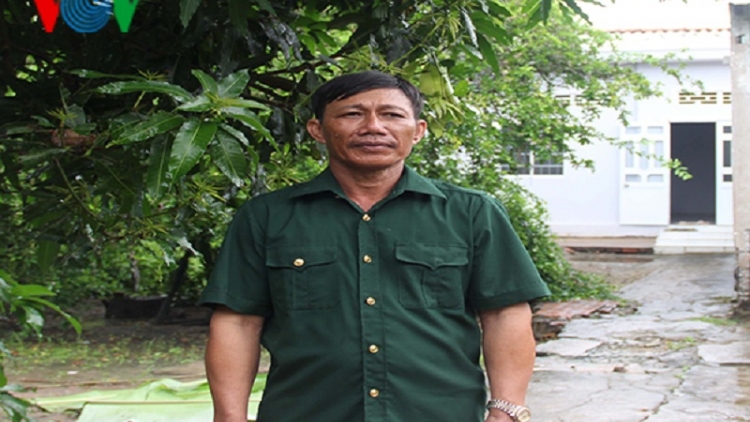Người thương binh dân tộc Khmer xây dựng mô hình "2 cây, 1 con"