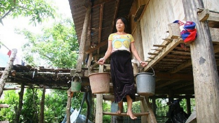 Người dân tái định cư Lai Châu khát nước sinh hoạt