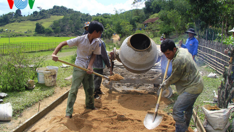 Kon Tum: Những con đường của tuổi trẻ ở huyện nghèo Kon Plông