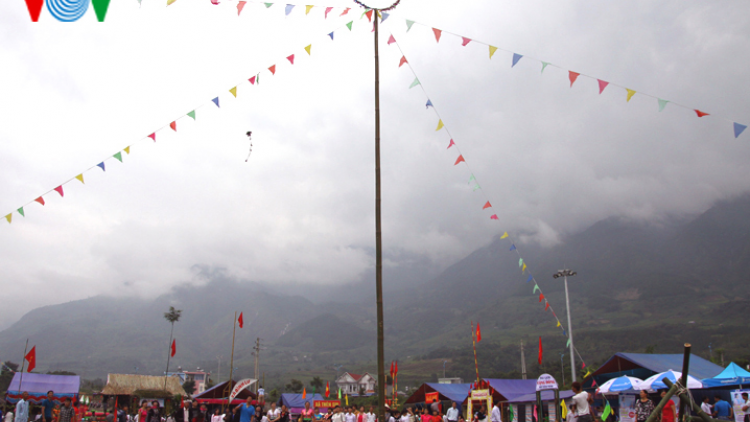 Lễ hội ném còn ba nước Việt – Lào  - Trung tại Lai Châu