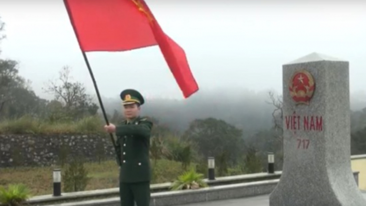 Lễ chào cột mốc 717 trên biên giới Việt - Lào đầu năm