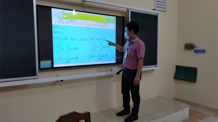 Kiên Giang: Học sinh biển đảo, vùng sâu gặp khó khăn khi học trực tuyến