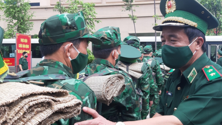 Bộ đội Biên phòng tăng cường hỗ trợ các tỉnh thành phía Nam chống dịch