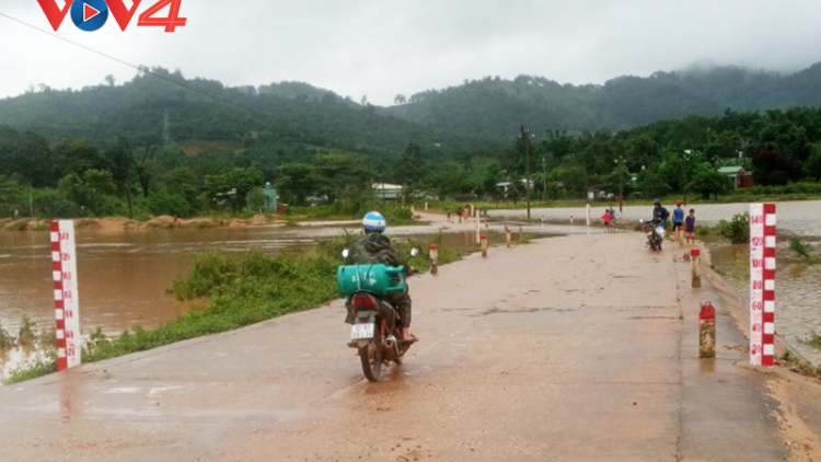 Kon Tum: Khẩn trương khắc phục hậu quả mưa lũ đảm bảo giao thông thông suốt