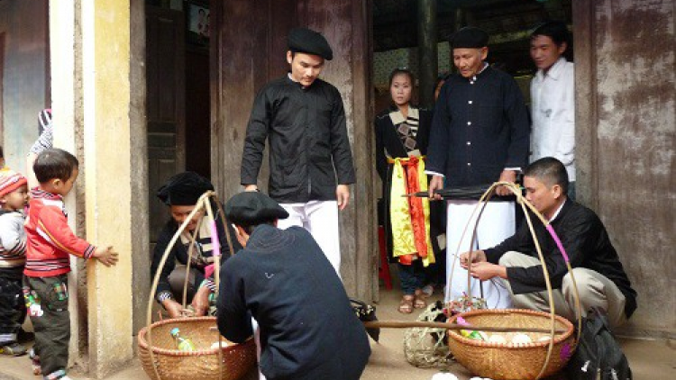 Thủ tục xin cưới của người Cao Lan