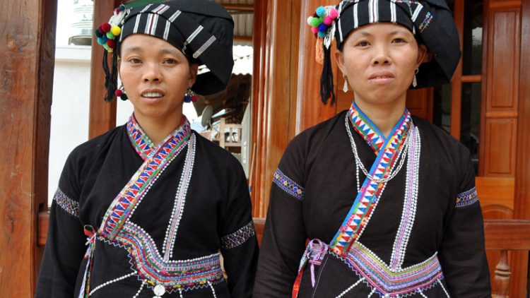 Trang phục người Lự ở Lai Châu