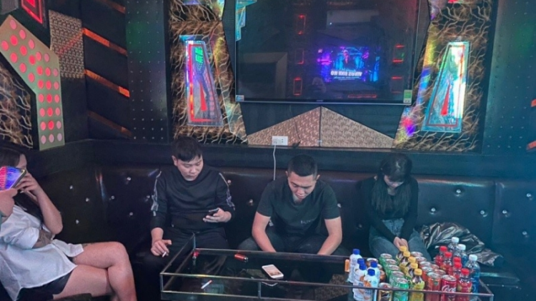 Lạng Sơn: Bài trừ tụ điểm ma túy núp bóng karaoke, vũ trường