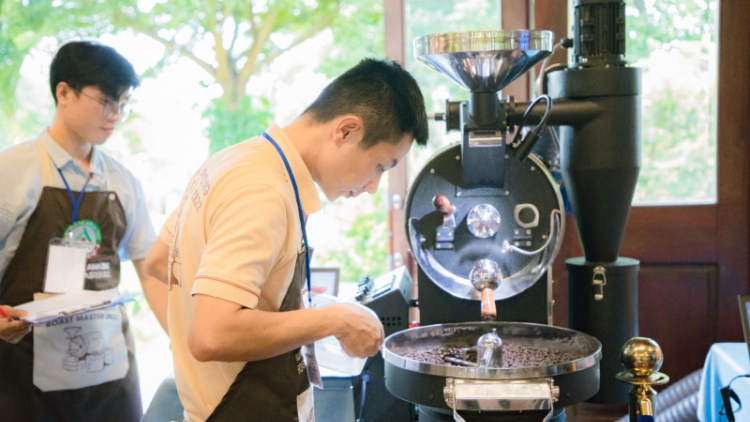 Cuộc thi Rang cà phê Việt Nam xây dựng vị thế cho cà phê Robusta