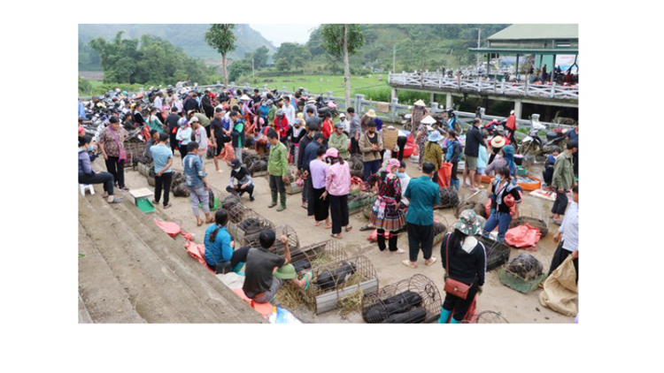 Lai Châu: Chợ phiên góp phần gìn giữ nét văn hóa dân tộc