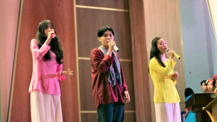 Những người trẻ gìn giữ âm nhạc truyền thống dân tộc