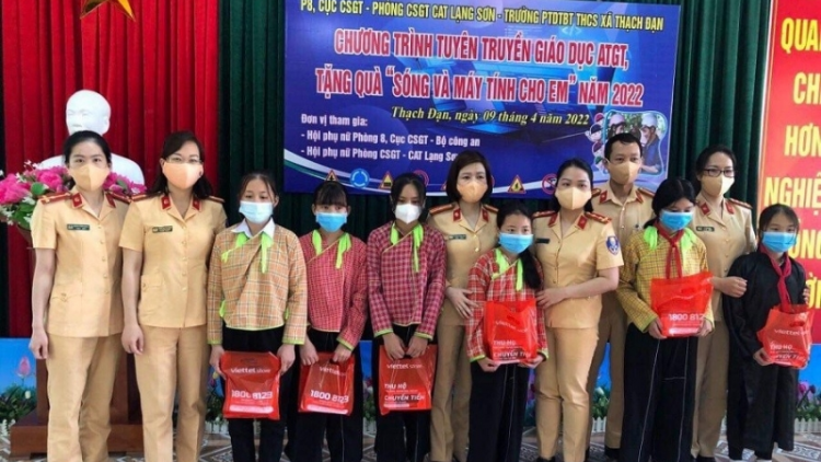 Lạng Sơn: Hạn chế tình trạng ùn tắc giao thông khu vực cổng trường học