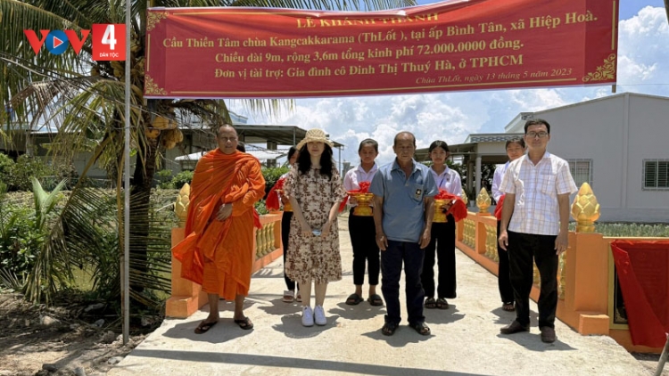 Nhà sư Khmer tận tâm vì đạo, hết lòng vì cộng đồng