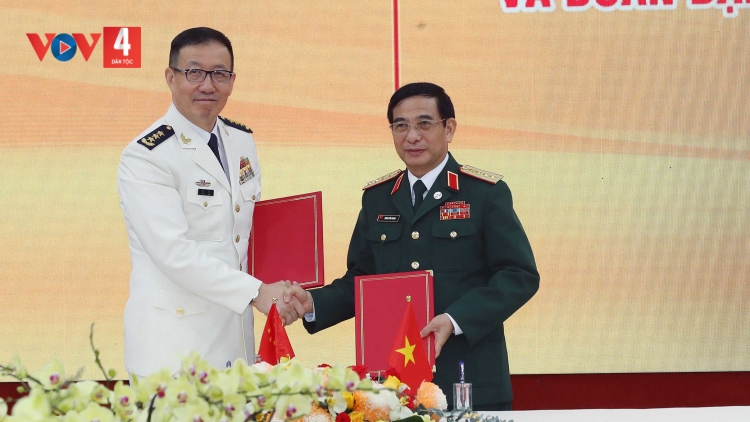 Giao lưu hữu nghị quốc phòng biên giới Việt Nam - Trung Quốc  thành công tốt đẹp