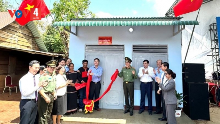 Xây dựng 1200 nhà tình nghĩa tặng các hộ khó khăn ở Đắk Lắk