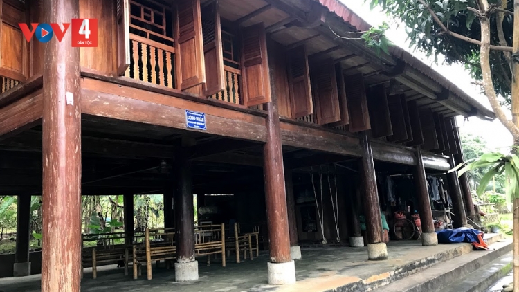 Độc đáo nhà sàn người Tày ở Lâm Bình (Tuyên Quang)
