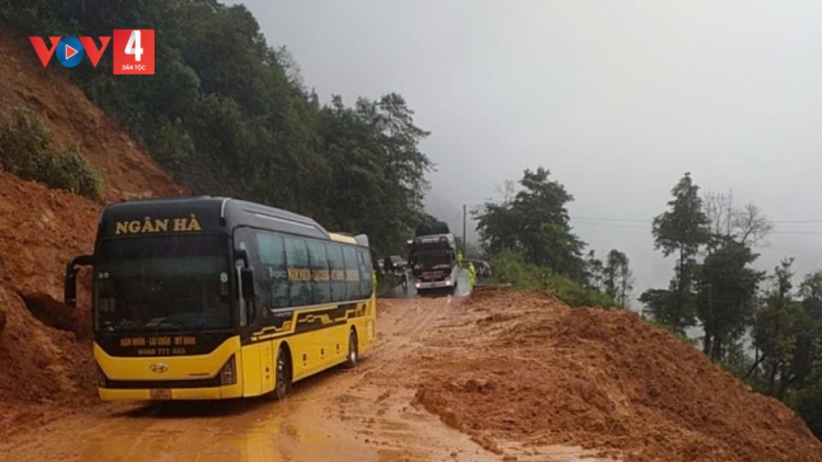 Thông tuyến quốc lộ 4D, giao thông Lai Châu – Sa Pa (Lào Cai) kết nối trở lại