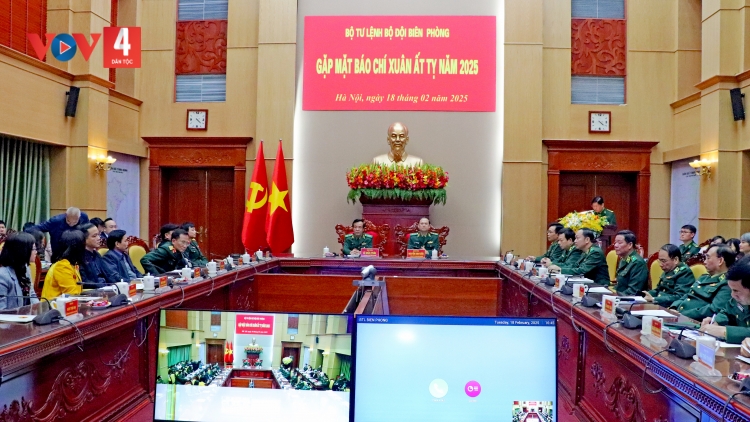 Báo chí góp phần tô đậm thêm hình ảnh người lính biên phòng trong lòng đồng bào các dân tộc