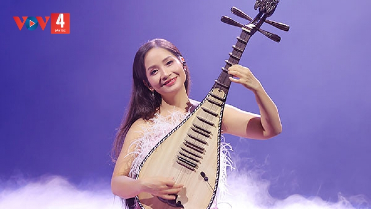 NGHỆ SĨ ĐÀN TÌ BÀ DIỆU THẢO