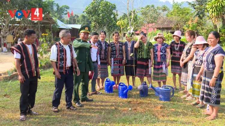 GHÍT RAU CHR'NĂP PR'HAY BHLƯA QUÂN LÂNG ĐHANUÔR COH ZR'LỤ K'NOONG K'TIẾC