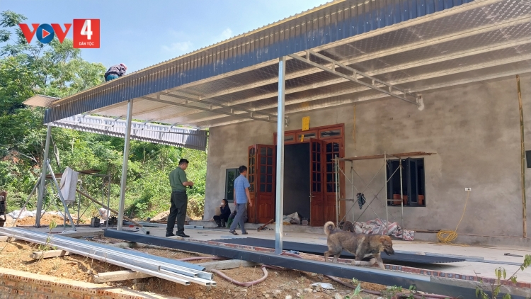 CÔNG AN SLẢNH TUYÊN QUANG SLI CĂN CHANG 180 VẰN LỒNG LÈNG HƯA PỈ NOỌNG LƯỜN KHỎ CHƯỚNG LƯỜN VẠ HẾT LƯỜN MẤƯ