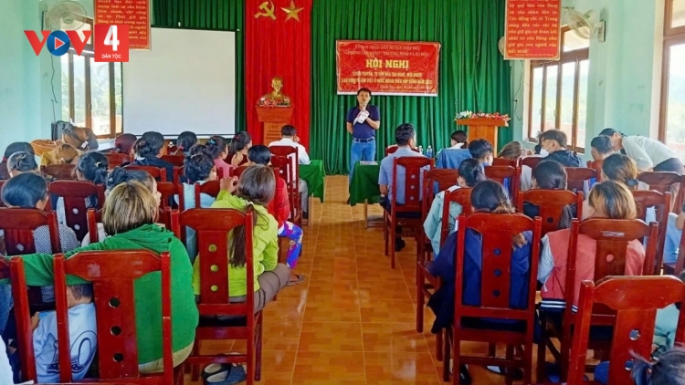 ĐHANUÔR DA DING CA COONG BƠƠN PA XIÊR ĐHA RỰT ĐƯƠI TƠỢ PA BHRỢ OOY K’TIẾC K’RUUNG LƠƠNG