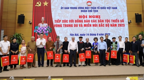 Quam kháo phổng Tày Bắc thứ 6 mự 15 căm bườn 9 pì 2023