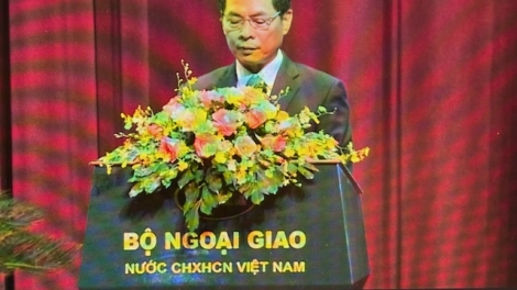 Rơh kahgĭt 70 năm nar ký nău tâm ton Geneva: Ntoh ang nău kan, dăng kan nău dơi nchră nău dak bah dih Việt Nam ta rơh Hồ Chí Minh.