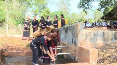 Ngă yang pin ia mơng djuai ania Bahnar