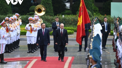 Khua lăn čar Tô Lâm kiă kriê klei drông Khua mil čhil Rúsia Putin