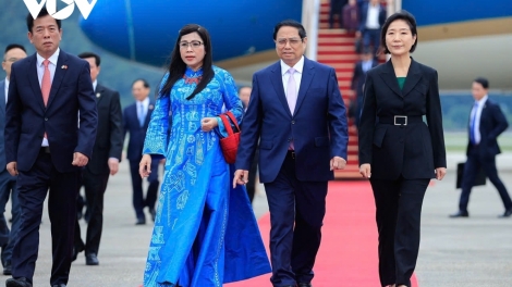 Thủ tướng Chính phủ Phạm Minh Chính tât khâl ngăn ngên Hàn Quốc.