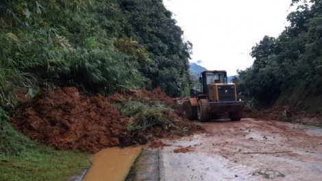 Thông tuyến Quốc lộ 279 sau sự cố sạt lở trên đèo Tằng Quái, Điện Biên