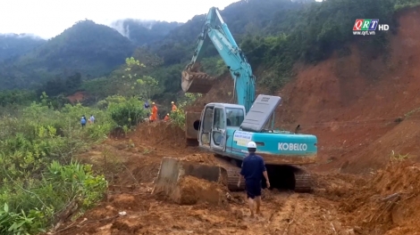 QUẢNG NAM: ĐOỌNG BHRỢ CƠNH C’LÂNG XA NAY CHA GROONG PLENG K’TIẾC CĂH LIÊM