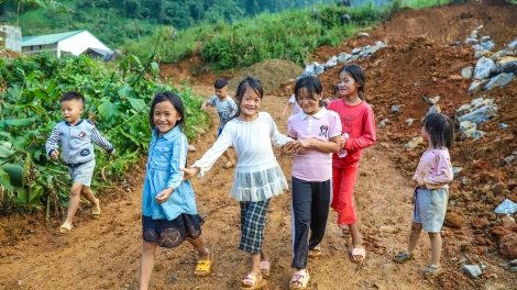 Ngày về bản ở Nguyên Bình (Cao Bằng): “Cùng vực nhau dậy” sau thảm hoạ sạt lở