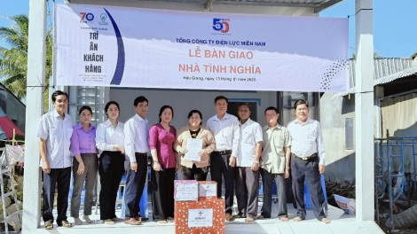 Xuân về trong những căn nhà mới ở vùng sâu