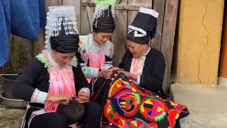 Sắc xuân trên bản du lịch cộng đồng Sì Thâu Chải