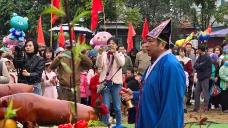 Người Giáy vùng lũ Quang Kim mở hội xuống đồng cầu mùa mới