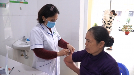 Yên Bái tích cực ứng phó với dịch cúm mùa đang gia tăng