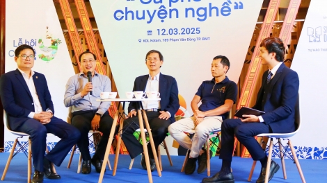 Talkshow “Kơphế ƀă tơdroăng cheăng’’ tơdroăng ki trâu hơngế ‘na kơphế ki kơhiâm