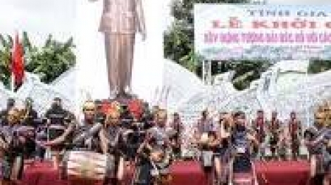 Bác Hồ sống mãi với Tây Nguyên