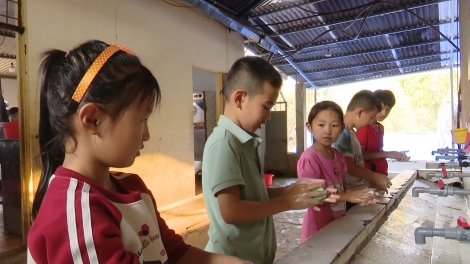 Ngon tô thứ 2 mự 12 căm bườn 5 pì 2025- Tiện tô cắp pả Lương Thị Cương, dú bản Lau, phường Chiêng Lê, thanh phố Sơn La, tỉnh Sơn La ma tang bai khắp, bai ỉn muôn khòng làn nọi. 