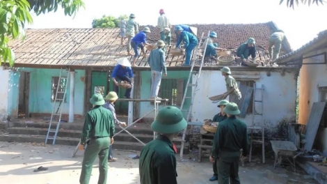 - TPHCM CAIK JAIK 700 TRIEU DONG RAMIK PASIAM SANG DANAOK KA URANG NGAK BRUK DAONG TANEH IA SAONG GAUK GAR DI LIET SI