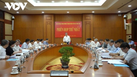 Tơdrong kơtơ̆ng ang năr 06-06-2025