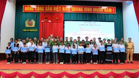 Công an dêh char Gia Lai vei lăng năng tông “kon rong” đei tơdrong arih xa pơmat tat