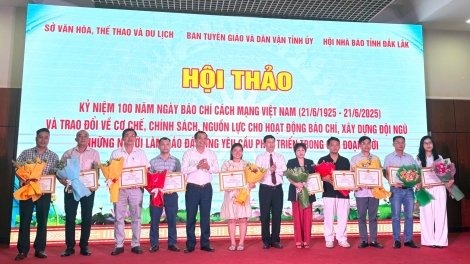 Mơjiâng khu chêh hlá tơbeăng tơxâng pơkâ tung hneăng nếo