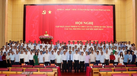  Quam kháo phổng Tày Bắc thứ 3 mự 24 căm bườn 6 pì 2025