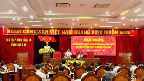 Gia Lai mơjiâng 77 đảng ƀô̆ cheăm bêng nếo